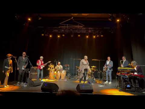 Roxanne jazz cover featuring Janine Johnson 