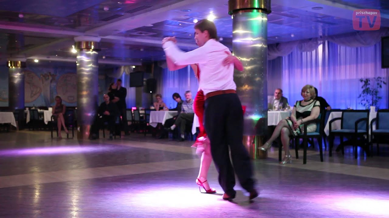 Roman Gladkov and Nadezhda Shilova, Planetango 9, http://prisсhepov.ru, archive video, tango