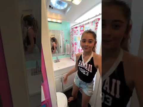 A DAY IN THE LIFE of a NOMAD teenager! #nomad #familytravel