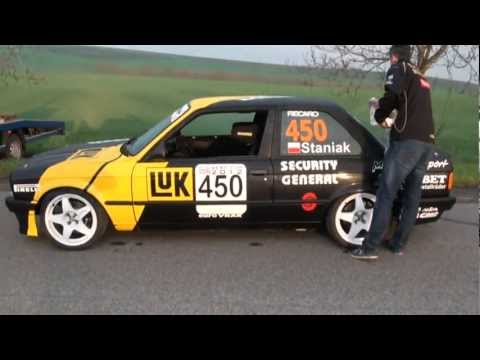 Marcin Staniak  - BMW E30 318is - Násedlovice 2012