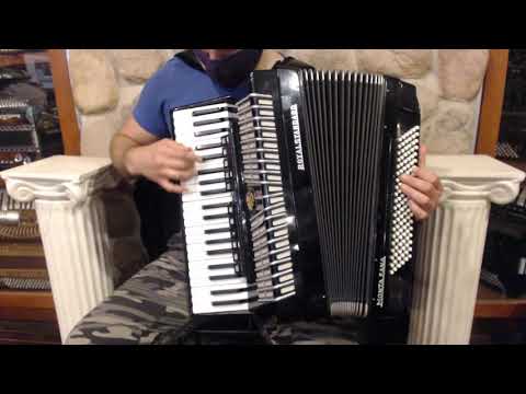 4687 - Black Royal Standard Piano Accordion LMMH 41 120 $1199