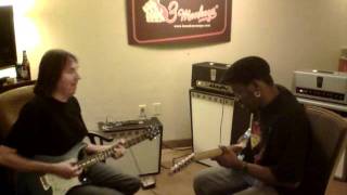 Video thumbnail for Nicky Muroch and Mark Bowers by 3MonkeysSolderless