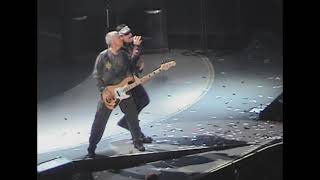 U2 - Love and Peace or Else / Sunday Bloody Sunday / Bullet the Blue Sky (2005/09/23 Target Center)