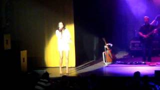 SARA EVANS IT FEELS JUST LIKE A LOVE SONG LIVE ASHLAND, KY 8.07.2009