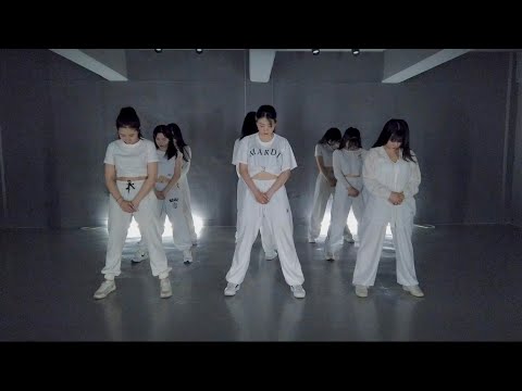 LANA (라나) - “222” dance practice (moving ver.)