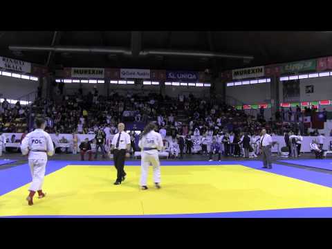 D3-12-TT2 - FSF -70 kg - Mackowiak, Emilia (POL) vs Stamouli, Panagiota (GRE)