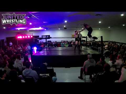 Sidewalk Sam vs Old School Andre Myette-United Wrestling