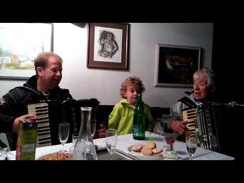 JODEL EXPRESS NA OBISKU PRI PRIJATELJIH ŠEGOVCIH