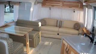 preview picture of video 'Airstream Classic Limited 30' S/O Travel Trailer RV - Crash Course'