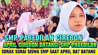 Download lagu April da7 Datang ke Tempat Sekolahnya di sambut sorak gembira siswa siswi di pabedilan Cirebon  mp3