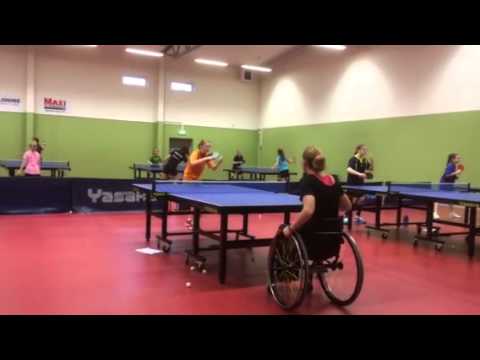 Tjejläger i bordtennis i Borås