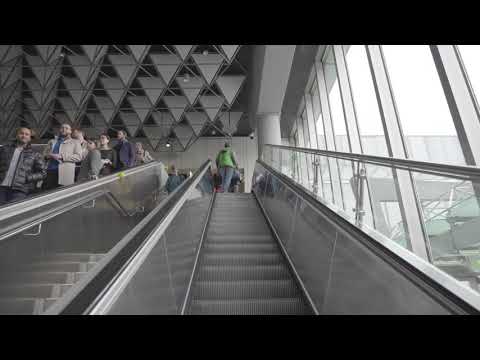 Como chegar ao Frankfurt Airport Marriott Hotel a partir do Terminal 1 de coleta de bagagens, Aeroporto de Frankfurt