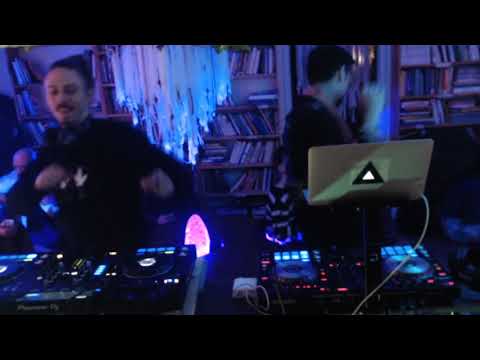 Chocolate Groove Live with Sarah Jane Riegler & Syrus - 2019-04 -17