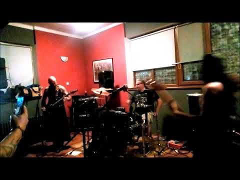 AGGRESSIVE TYRANTS - Live in Přelouč 16.11.2019