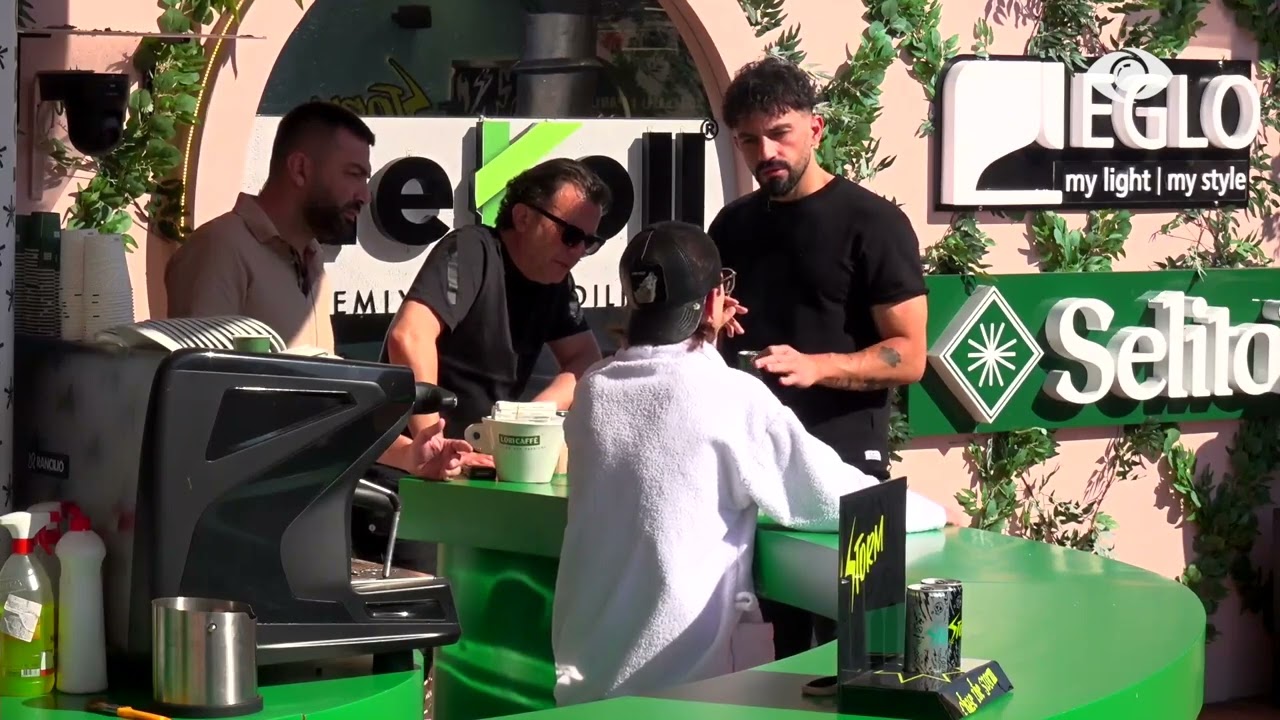 “Po më akuzon për diçka që...”/ Vijon debati mes Vserlos dhe Kelly-t