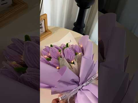 DIY pipe cleaner tulips flower #handmade #diy #gift #diyflower #diycrafts #flowercraft #fyp #foryou