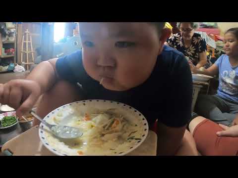Eat pork porridge with grandma and aunt | yummy | Taste​ Show​​​​ | happy​ family | Cambodia