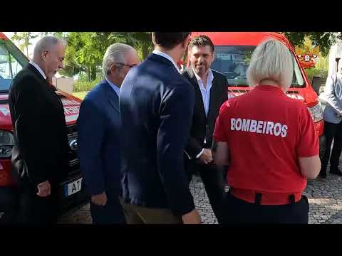 Entrega de três ambulâncias da campanha Natal a Meias 2021