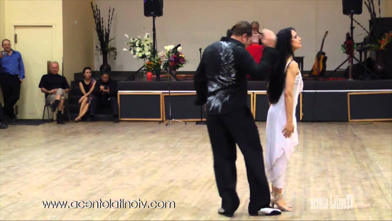 G Rojo Tango Gala - Eduardo Saucedo y Marisa Quiroga + Daniel Bouchet