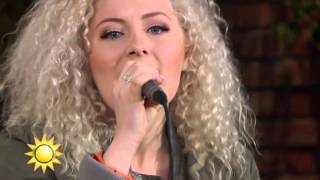 Wiktoria - Save Me (Live) - Nyhetsmorgon (TV4)