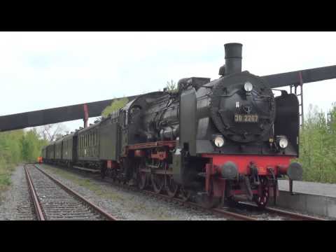 Personenzuglokomotive 38 2267 unter Dampf