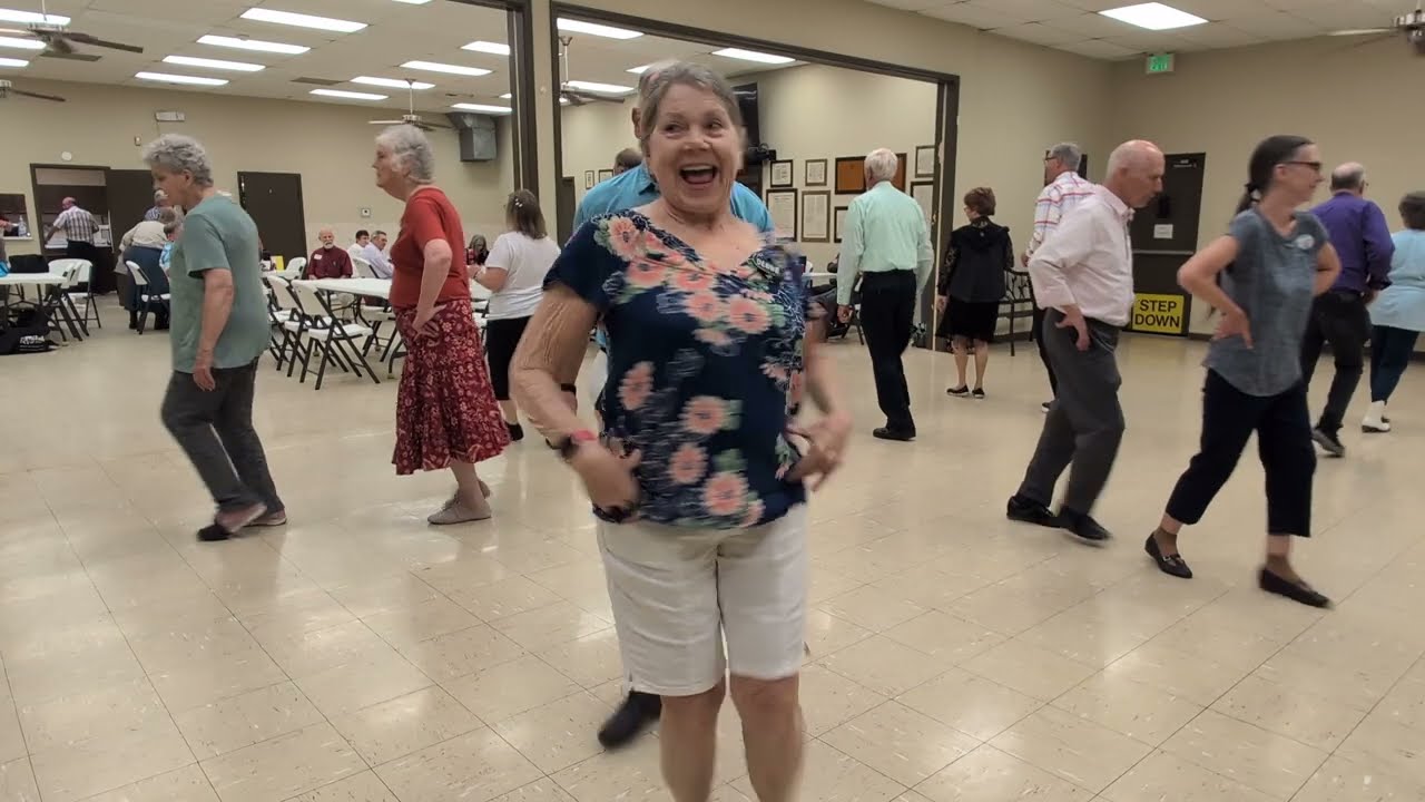 Round dancing with Gerry Tevlin cueing at the Dandy Dancers in Caseyville, IL 8/1/25.