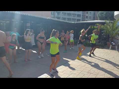zumba burgas with gery- me emborrachare