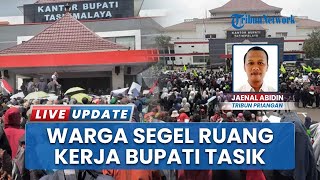 Disegel Masyarakat! Warga Parungponteng Geruduk Kantor Bupati Tasikmalaya, Buntut Tak Hadir Audiensi