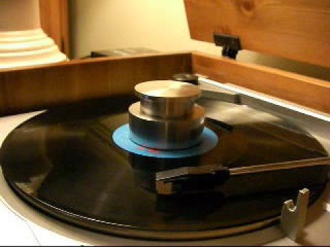 Winston Groovy - Lucky Star