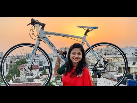 Pooja Vijay - I Create trained successful entrepreneur who started "Pink Pedals"