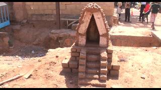Fête de Noël : la crèche, un symbole de la naissance de Jésus-Christ pour les enfants et les adultes