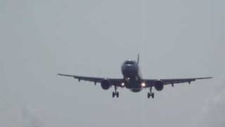 preview picture of video 'Spotting at Adler: Landing Airbus A321 Aeroflot'