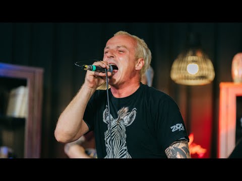 Dubioza Kolektiv - U3PM (live @ TOP MUSIC DESK)