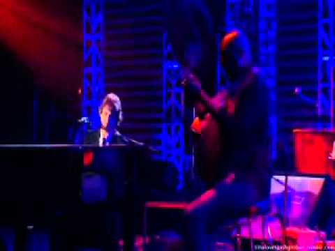 Josh Groban Harvest Moon.wmv