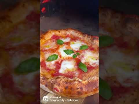 Test av Valoriani pizzaovn - første steking :-)