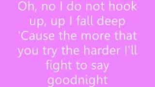 I Do Not Hookup - Kelly Clarkson (Lyrics)