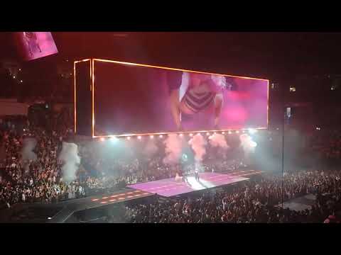 Young Miko - Chulo pt 2(con Bad Gyal y Tokischa, Coliseo Puerto Rico 06.12.2025)