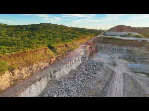 Detonação de Bancada: Extração de Gipsita em Ipubi-PE | Mineração de Gesso | MGA / GESSO NUNES 