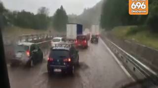 l-a16-e-un-fiume-di-acqua-e-fango