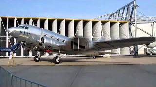 preview picture of video 'Douglas DC-2 100 Jahre Flughafen Hamburg 24.09.2011'