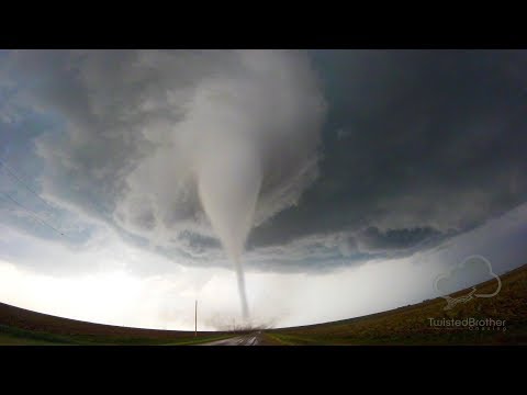 Dodge City, KS May 24th 2016 Time Lapse