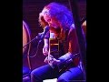 BONNIE RAITT - GNAWING ON IT