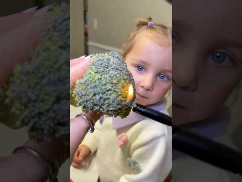 Organic makeup for toddlers only🍓😁 #makeup #toddlers #momhack #lifehack #momtips