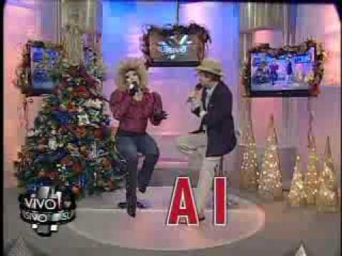 SuperXclusivo 12/7/09 - Representante sale con la esposa de su mejor amigo