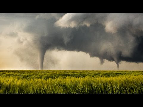 Dodge City Supercell Timelapse - 8+ Tornadoes in 54 Seconds!