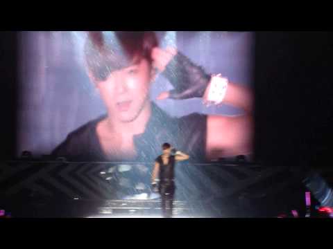 [FANCAM] HD 121125 YUNHO @ SMT BKK 'Dance Battle'.mp4