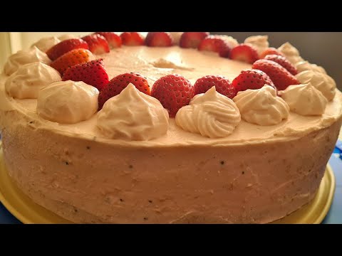Strawberry Cake with Quark-Mascarpone Cream- delicious and fruity! | Strawberry Cake without Gelatin