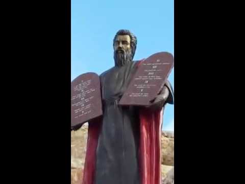 10 urdhnimet e Zotit