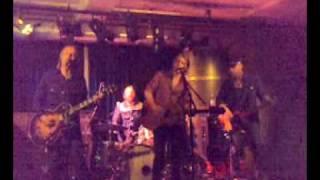 Kristofer Åström & The Rainaways (1/6)