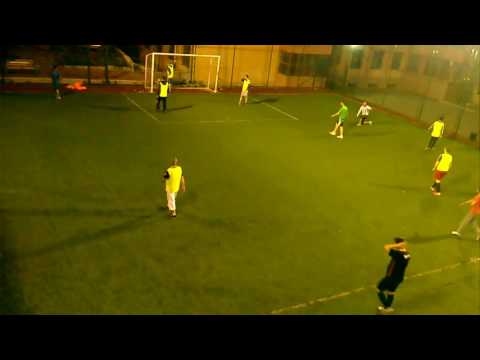 Futbol Arena Halı Saha 2 11.05.2016 21:30 - akillisaha.com